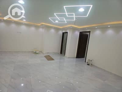 6 Bedroom Apartment for Rent in Smoha, Alexandria - 496300854_10228275722974806_5554126888878278552_n. jpg