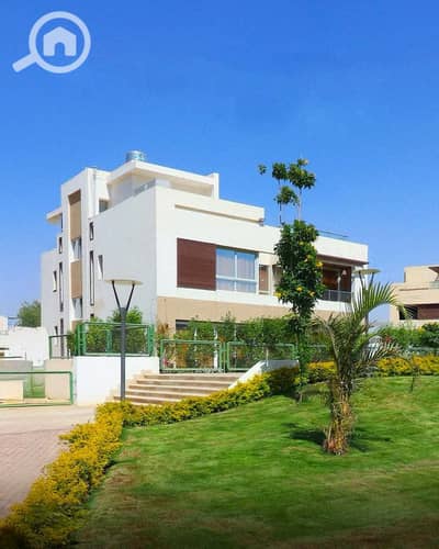 5 Bedroom Villa for Sale in 6th of October, Giza - 490914472_10235128086520902_6191162852169729535_n. jpg