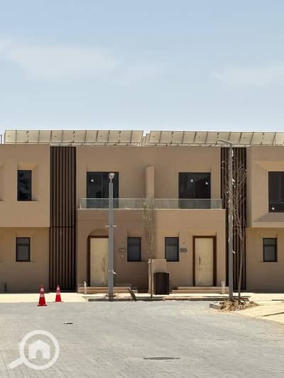 3 Bedroom Townhouse for Sale in Sheikh Zayed, Giza - WhatsApp Image 2025-05-12 at 12.31. 04. jpeg