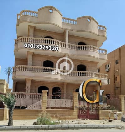 4 Bedroom Duplex for Sale in Shorouk City, Cairo - دوبليكس حي نادي هليوبوليس للبيع بسعر مناسب لسرعة البيع. . كلمني فوراًا