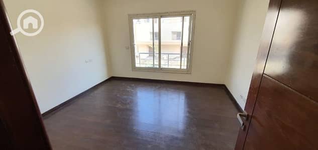 4 Bedroom Townhouse for Sale in 6th of October, Giza - جراند هايتس كوديكو فيلا تاون هوس بحمام سباحة للبيع