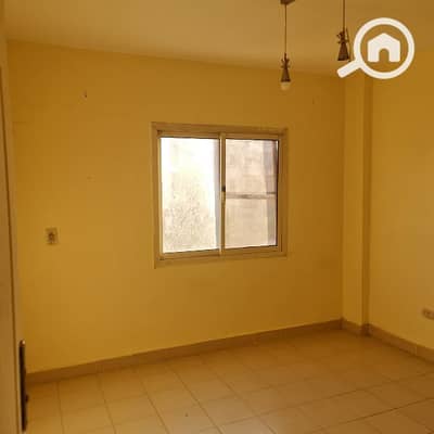 2 Bedroom Flat for Rent in Sheikh Zayed, Giza - المستقبل الشيخ زايد شقة ٧٠م بالمطبخ والاجهزة للايجار