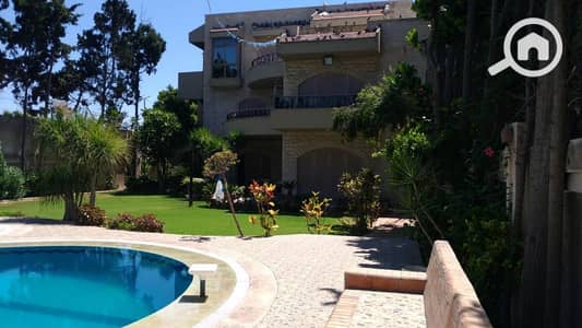 5 Bedroom Villa for Sale in Agami, Alexandria - فيلا للبيع 1600م بمنطقة فلل بالبيطاش ش الميناء الرئيسي