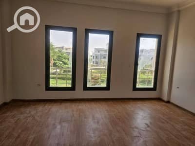 3 Bedroom Twin House for Sale in Shorouk City, Cairo - للبيع توين في كمبوند وصال فيوز
