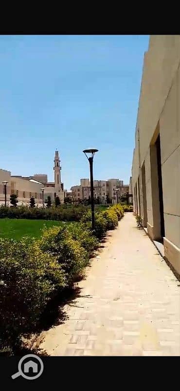 Retail for Rent in Shorouk City, Cairo - للايجار محل صحي في كمبوند وصال