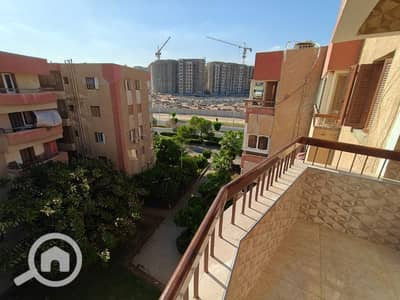 3 Bedroom Apartment for Sale in Sheikh Zayed, Giza - شقه للبيع في الشيخ زايد