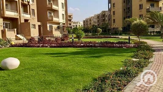 فلیٹ 3 غرف نوم للبيع في 6 أكتوبر، الجيزة - شقة بحديقة للبيع فى كمبوند اشراقة اكتوبر استلام فورى