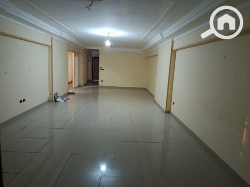 b8aa2469-ce39-4aa3-b349-5feb1bccec44. jpg b8aa2469-ce39-4aa3-b349-5feb1bccec44. jpg