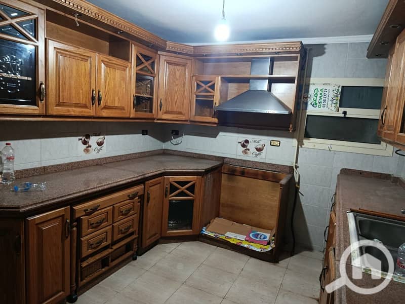 21 dd8a0540-406f-4ce2-ab05-2847c83c4d7d. jpg