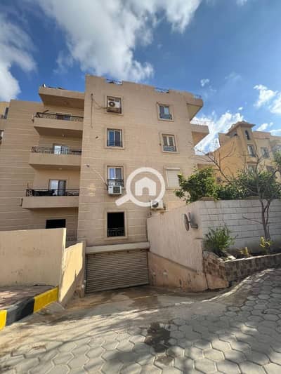 3 Bedroom Flat for Sale in New Cairo, Cairo - شقه في كمبوند درة القاهرة جانب الرحاب