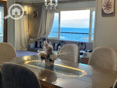 3 Bedroom Chalet for Rent in Laurent, Alexandria - شقة مفروشة على البحر مباشرة للسكن الراقى من المالك مباشرة