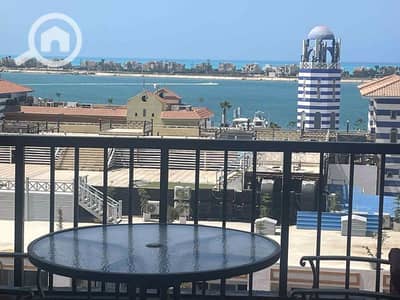 2 Bedroom Chalet for Rent in North Coast, Matruh - شاليه غرفتين سي فيو بورتو مارينا
