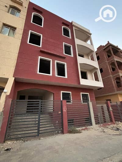 أرض سكنية  للبيع في مدينة الشروق، القاهرة - لسرعة البيع276م باصة على هليوبوليس مباشرة السعر قابل للتفاوض لا للوسطا