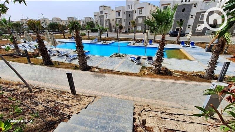 شاليه للإيجار امواج ارضي بجردن ٣نوم على حمام السباحه amwaj