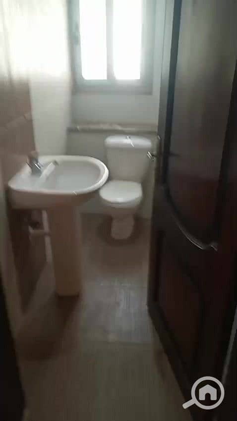 10 4ddc8ce8-6663-4b26-8458-311d572b74fb. jpg