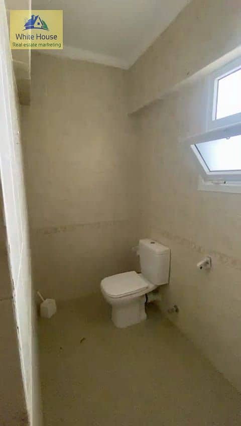 4 WhatsApp Image 2023-03-09 at 2.54. 51 PM (1). jpeg