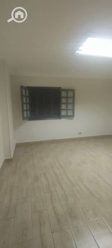 Office for Rent in Heliopolis, Cairo - مقر اداري في النزهه الرئسي مبنى ادري