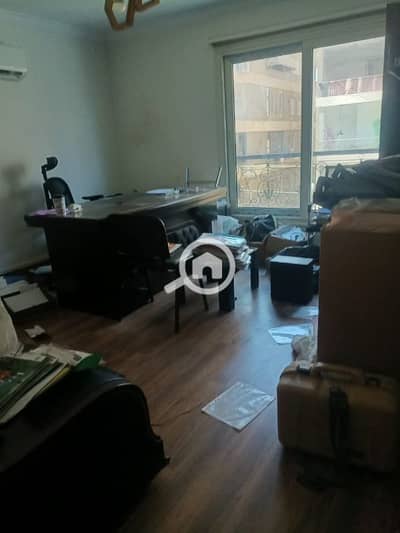 Office for Rent in Heliopolis, Cairo - مقر اداري في ميدان ابن سندر
