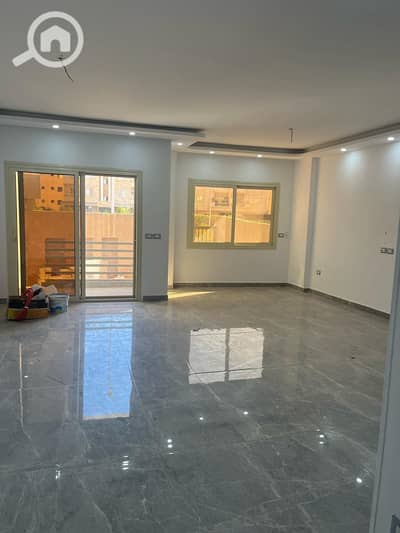 3 Bedroom Flat for Sale in Sheikh Zayed, Giza - f404c164-ec61-4716-9c4b-f436cab941aa. jpeg