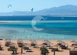 5 300px-Soma_Bay. jpg