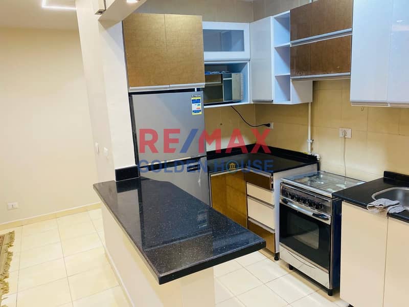 5 99cedade-6ded-4f99-a5b7-bd5341dee7ac. jpg