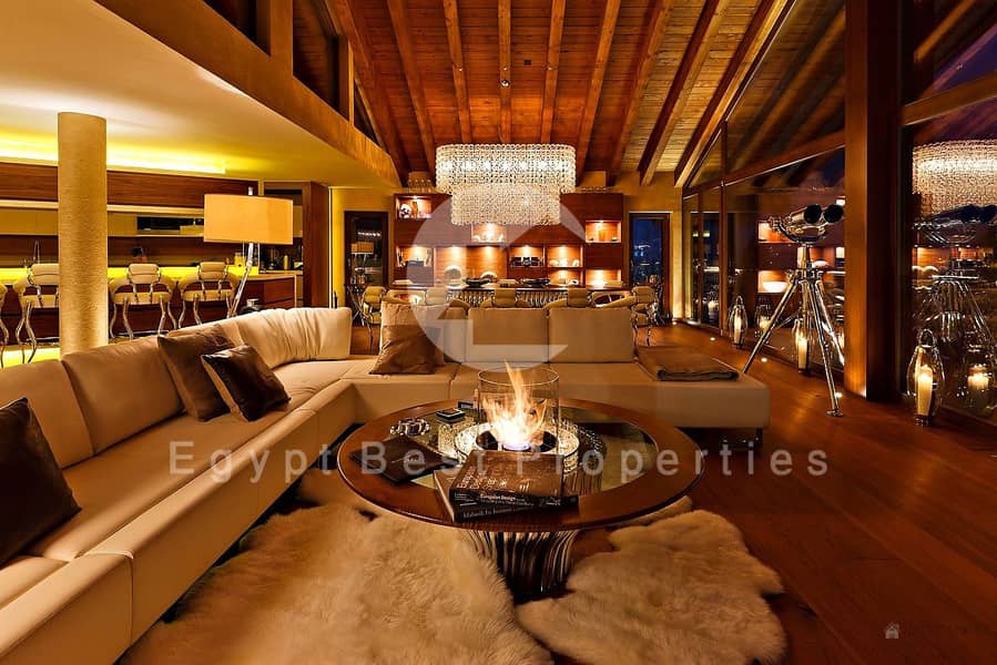 12 Six-Star-Luxury-Boutique-Chalet-Switzerland 23. jpg