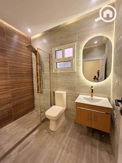 3 Bedroom Apartment for Sale in 6th of October, Giza - شقة للبيع من المالك مباشرة حي خامس الترا لوكس اول سكن ١٤٥ متر