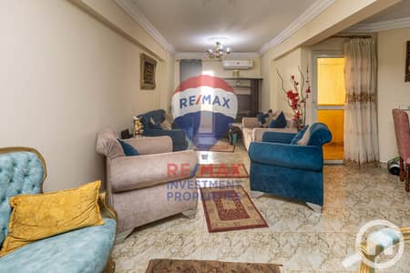 شقة 3 غرف نوم للبيع في المنتزه، الإسكندرية - 1. jpg