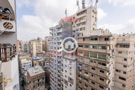 فلیٹ 3 غرف نوم للبيع في سبورتنج، الإسكندرية - 1. jpg