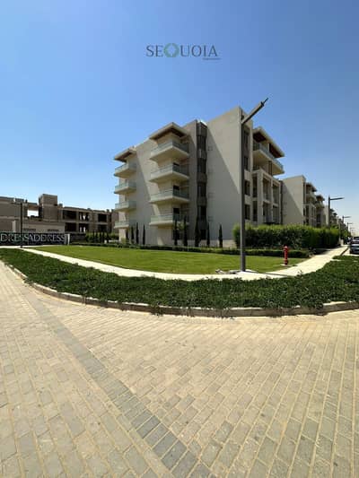 3 Bedroom Flat for Sale in New Cairo, Cairo - IMG-20241007-WA0145. jpg