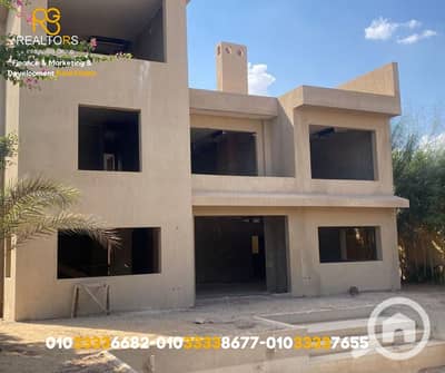 3 Bedroom Villa for Sale in Sheikh Zayed, Giza - 1. png