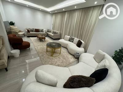 شقة 3 غرف نوم للايجار في الشيخ زايد، الجيزة - WhatsApp Image 2025-08-21 at 01.11. 48_b5dbdb60. jpg