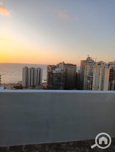 فلیٹ 2 غرفة نوم للايجار في المندرة، الإسكندرية - 455741712_8299174683542123_3240137618186759450_n. jpg