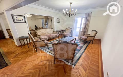 شقة 3 غرف نوم للايجار في سموحة، الإسكندرية - WhatsApp Image 2025-08-03 at 4.18. 04 PM (1). jpg