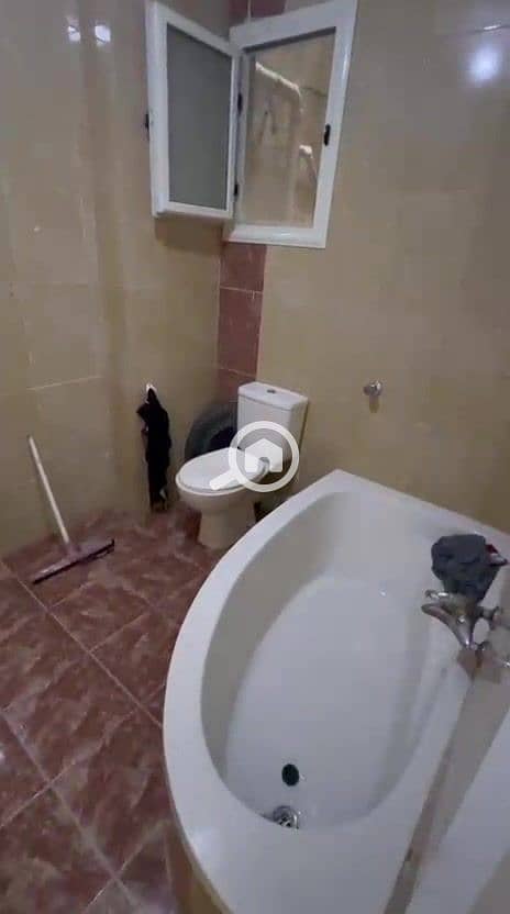 7 WhatsApp Video 2025-08-22 at 19.09. 52_c3ad3814_000073. jpg
