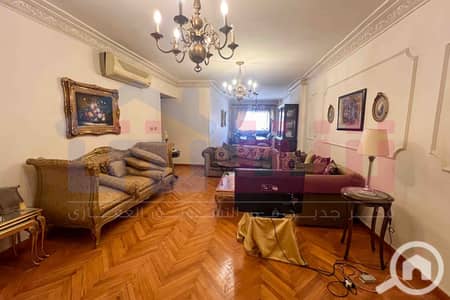 شقة 3 غرف نوم للبيع في سموحة، الإسكندرية - WhatsApp Image 2025-08-16 at 2.44. 32 PM. jpg