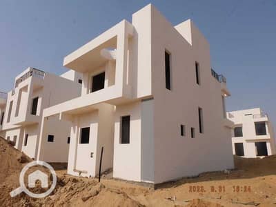 توين هاوس 5 غرف نوم للبيع في الشيخ زايد، الجيزة - f5495b77-b901-4080-b809-d4d725af65b0. jpg