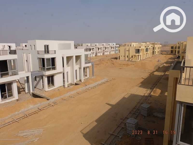 4 2a8ade2e-2f6c-4b27-a0e4-b451145bf3fd. jpg