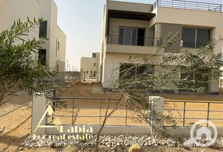 فیلا 3 غرف نوم للبيع في القاهرة الجديدة، القاهرة - 2a7919f9-a970-4c47-a892-6891676cd591. jpg