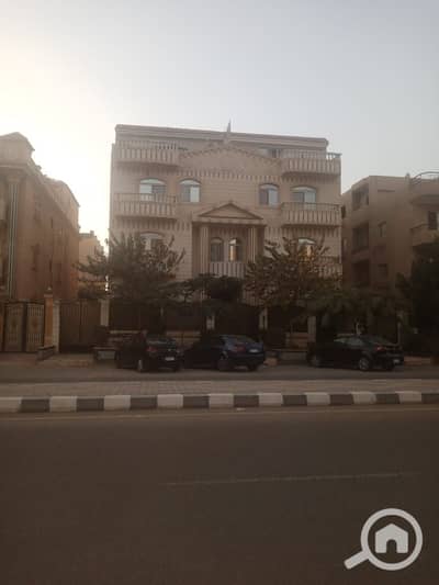 5 Bedroom Duplex for Sale in New Cairo, Cairo - IMG-20250823-WA0206. jpg
