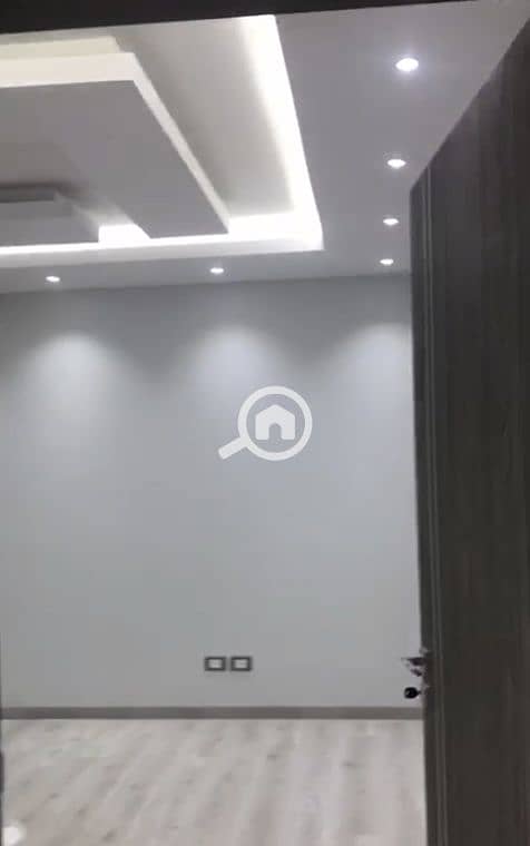 4 3. PNG