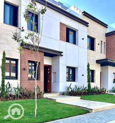 4 Bedroom Townhouse for Sale in New Cairo, Cairo - 504051981_581847401624163_5311080108515278850_n. jpg