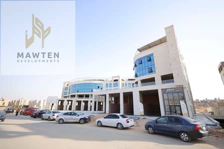 Showroom for Sale in Hadayek October, Giza - 1B1A1910. jpg