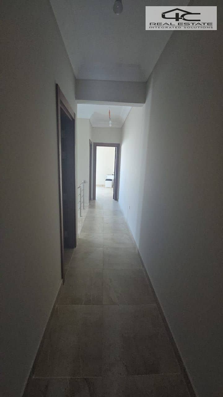 9 WhatsApp Image 2025-08-19 at 7.52. 56 PM. jpeg