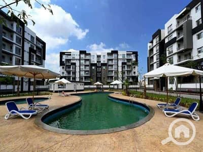 3 Bedroom Flat for Sale in Sheikh Zayed, Giza - 6bb96f46-9fd3-4bd3-a68f-fa1ef5dd5325. jpg