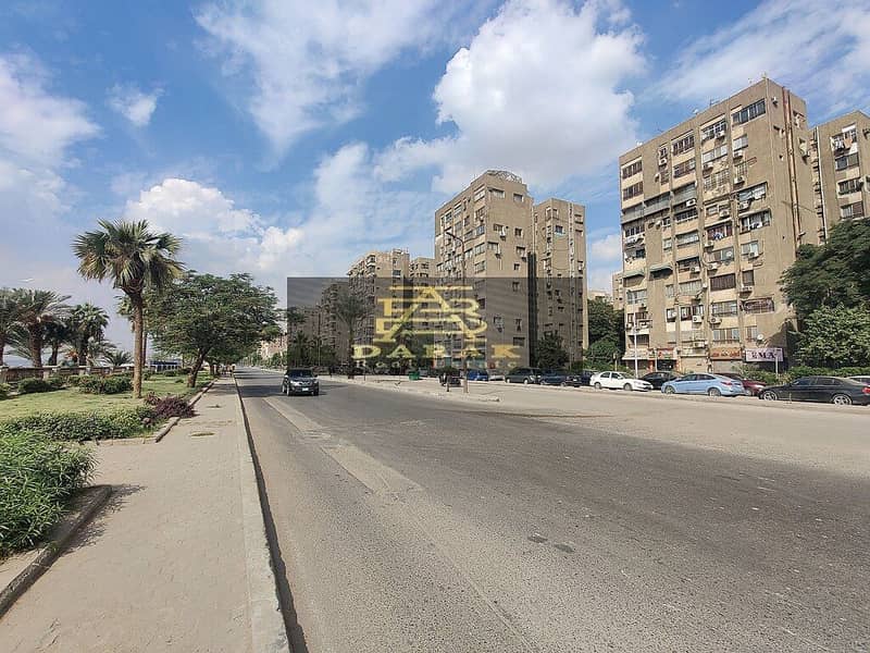 3 Maadi_Corniche. jpg