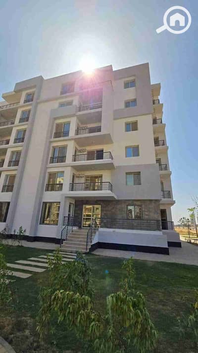3 Bedroom Flat for Sale in Sheikh Zayed, Giza - 46335. jpg
