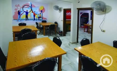 مکتب  للايجار في كامب شيزار، الإسكندرية - 23ddaed1-a390-4bd4-9f21-77a6a1aec492. jpg