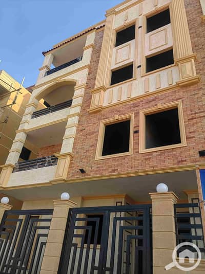 3 Bedroom Apartment for Sale in Obour City, Cairo - IMG_20250811_175211. jpg