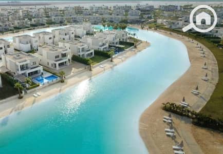 4 Bedroom Villa for Sale in Ain Sukhna, Suez - فيلا ستاند الون فى ازها العين السخنه موقع مميز